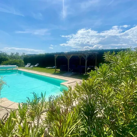 D'hotes 2p, Gestion Libre, Espace Piscine Partage *